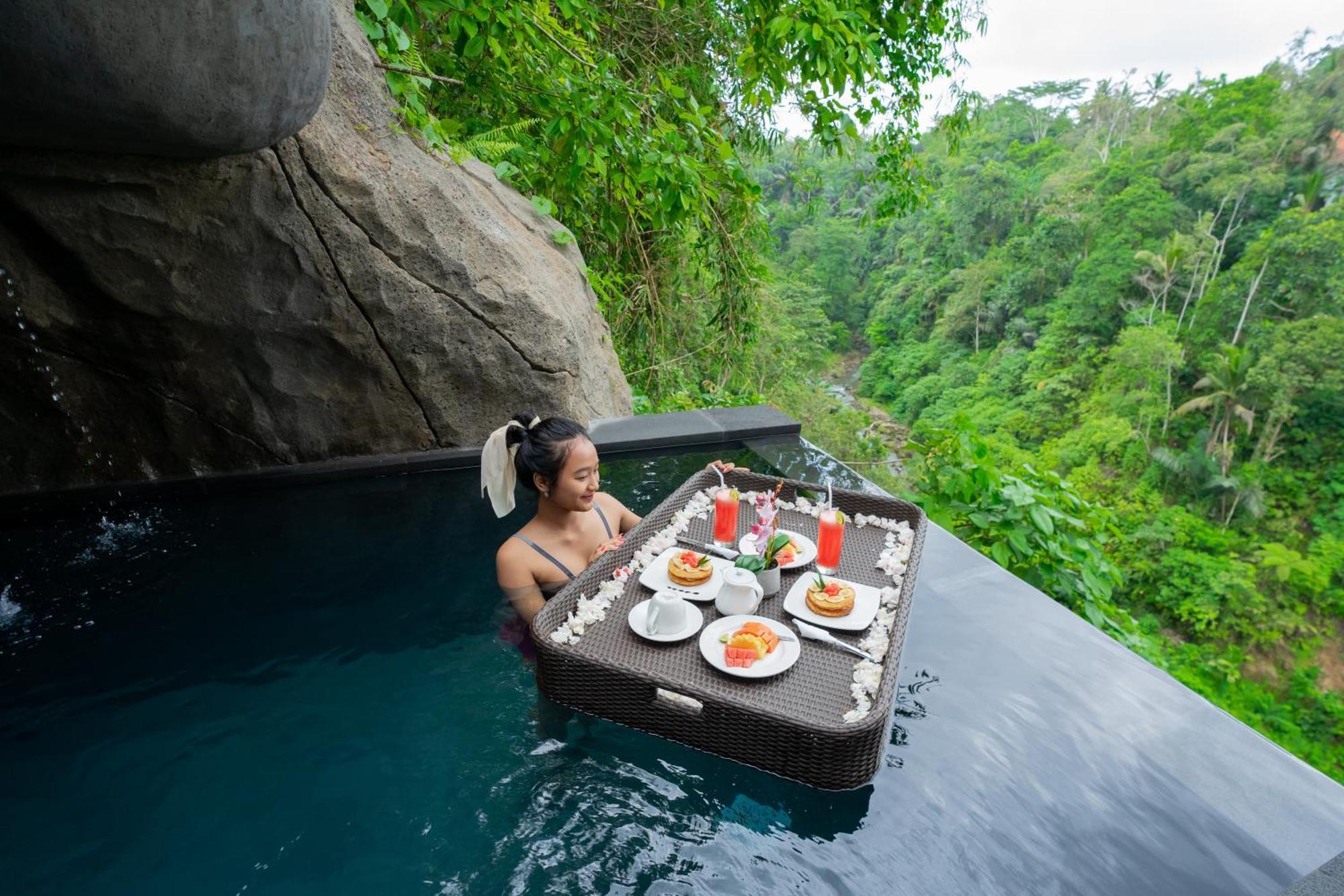 Ubud Paras Villa Exterior foto